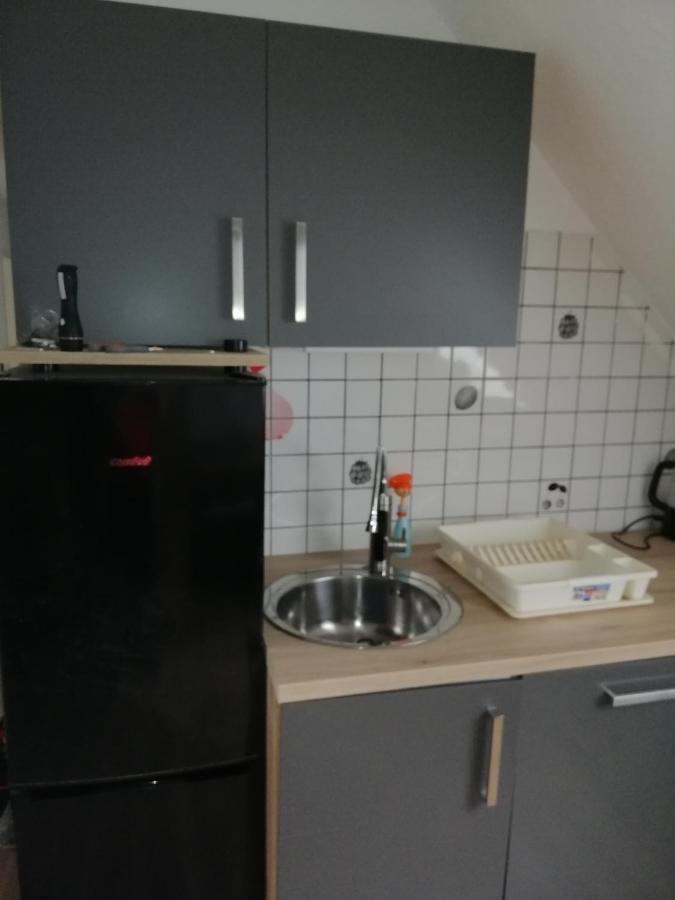 Moeblierte Dachgeschosswohnung In Ruhiger Lage Zu Vermieten Wetzlar Zewnętrze zdjęcie